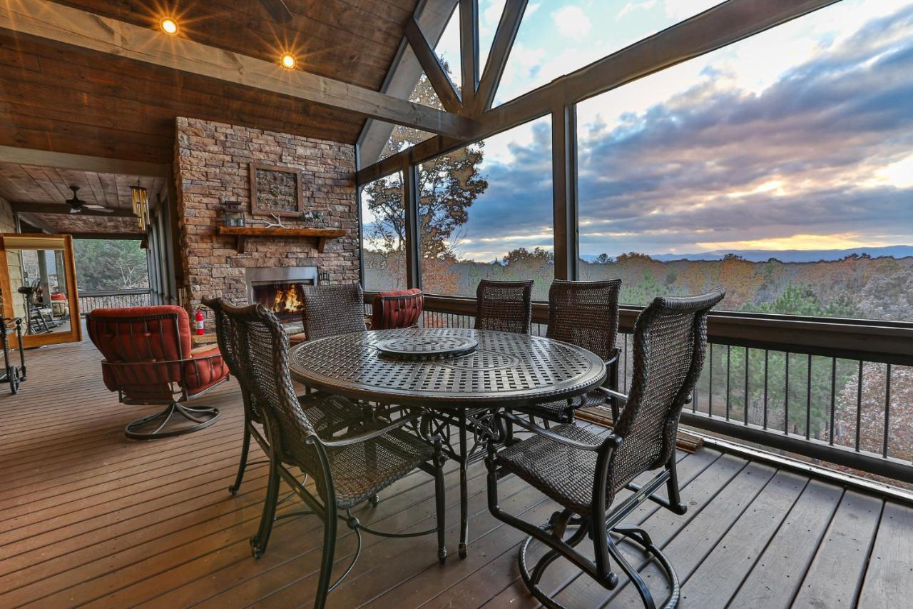Eagles Crest - Long Range Layered Mountain Views In Peaceful Neighborhood! Villa Mineral Bluff Kültér fotó